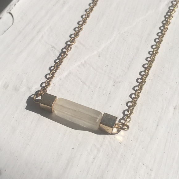Gold Bar Necklace - Picture 1 of 4